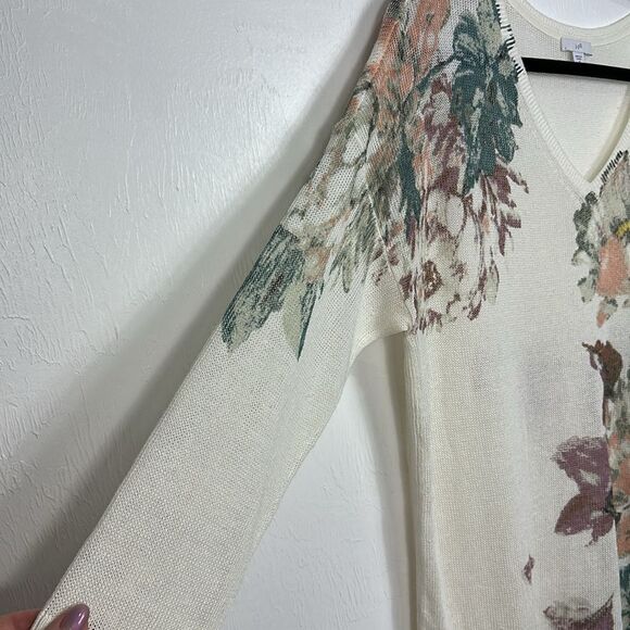 J. Jill Floral Print Linen Blend Relaxed Fit V-Neck Sweater Size M - Picture 4 of 10
